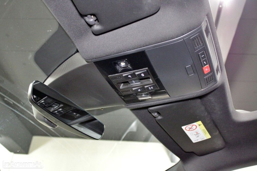 VW Arteon 2.0 TDI R-Line DSG 4Motion - 57