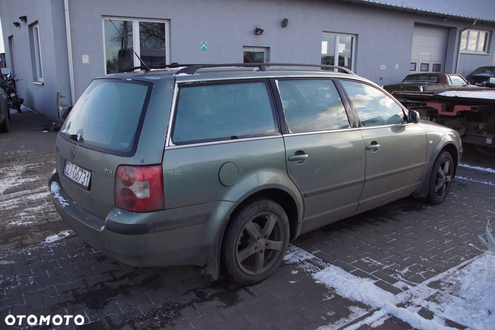 Auto na części - Volkswagen Passat B5 Lift 1.9 TDI 130 KM AWX GGB LA6W 2003R Silnik Skrzynia Drzwi Maska Klapa Błotnik Zderzak Lusterko Lampa Klamka Deska Kokpit Sterownik Moduł Czujnik Licznik Kierownica Panel - 6