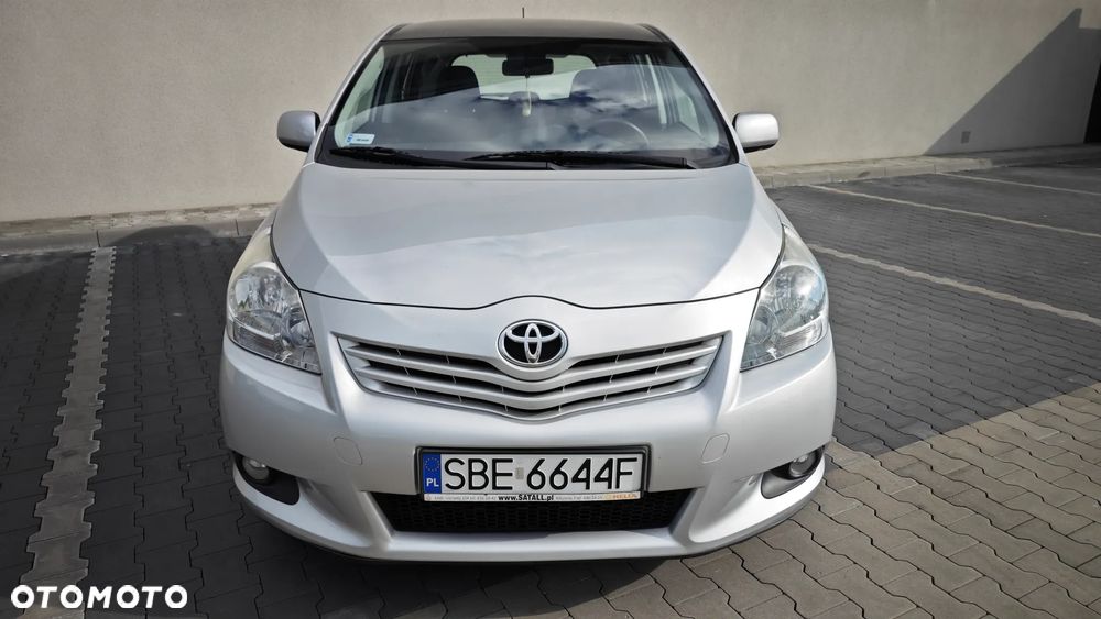 Toyota Verso 1.8 Premium EU5 7os - 5
