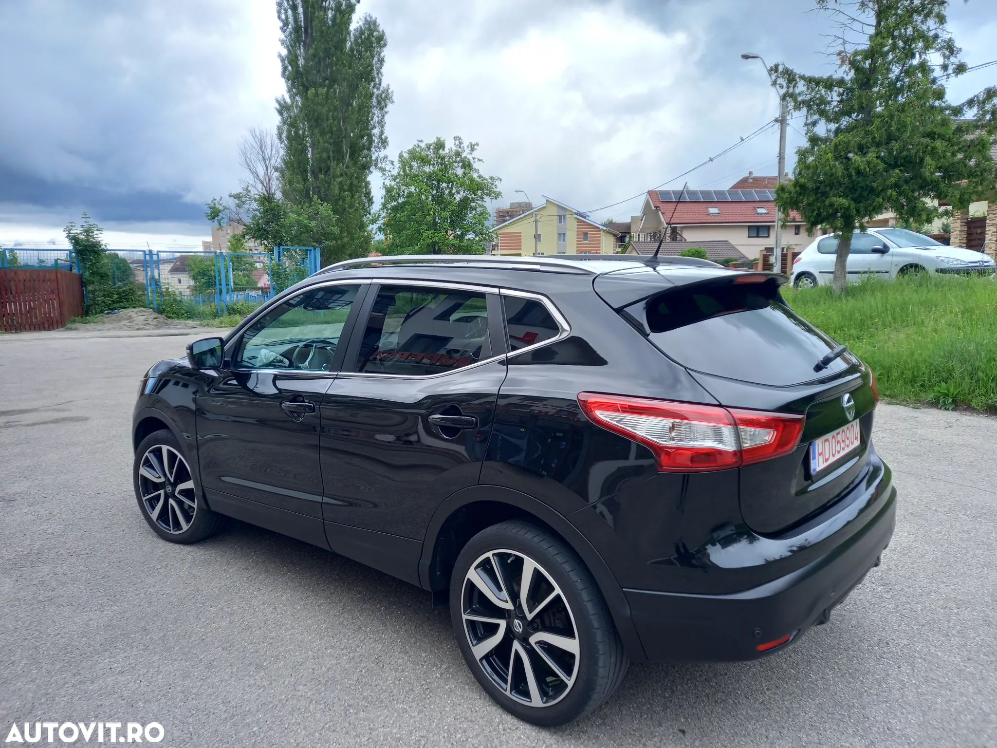 Nissan Qashqai 1.6 DCI Start/Stop 4X4-i Tekna - 2