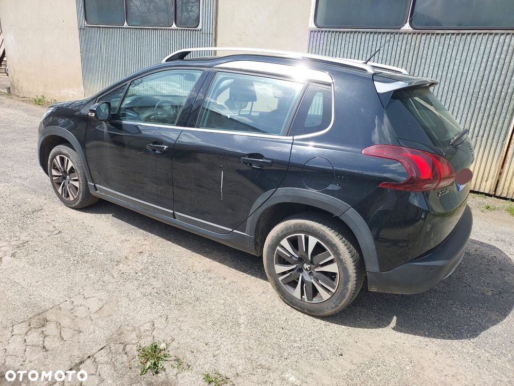 Peugeot 2008 PureTech 110 Stop&Start EAT6 GT-Line Edition - 3