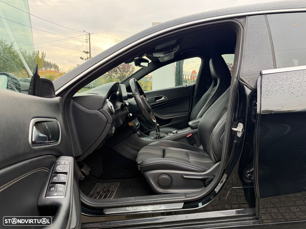 Mercedes-Benz CLA 180 d Shooting Brake - 8