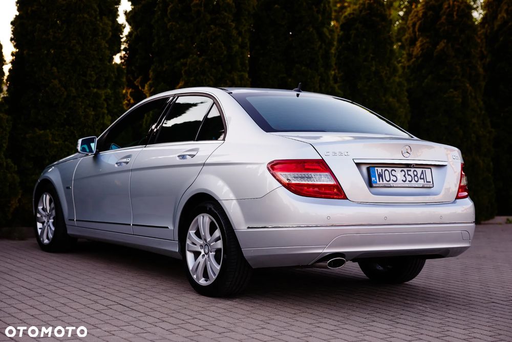 Mercedes-Benz Klasa C 220 CDI 7G-TRONIC Avantgarde Edition - 4
