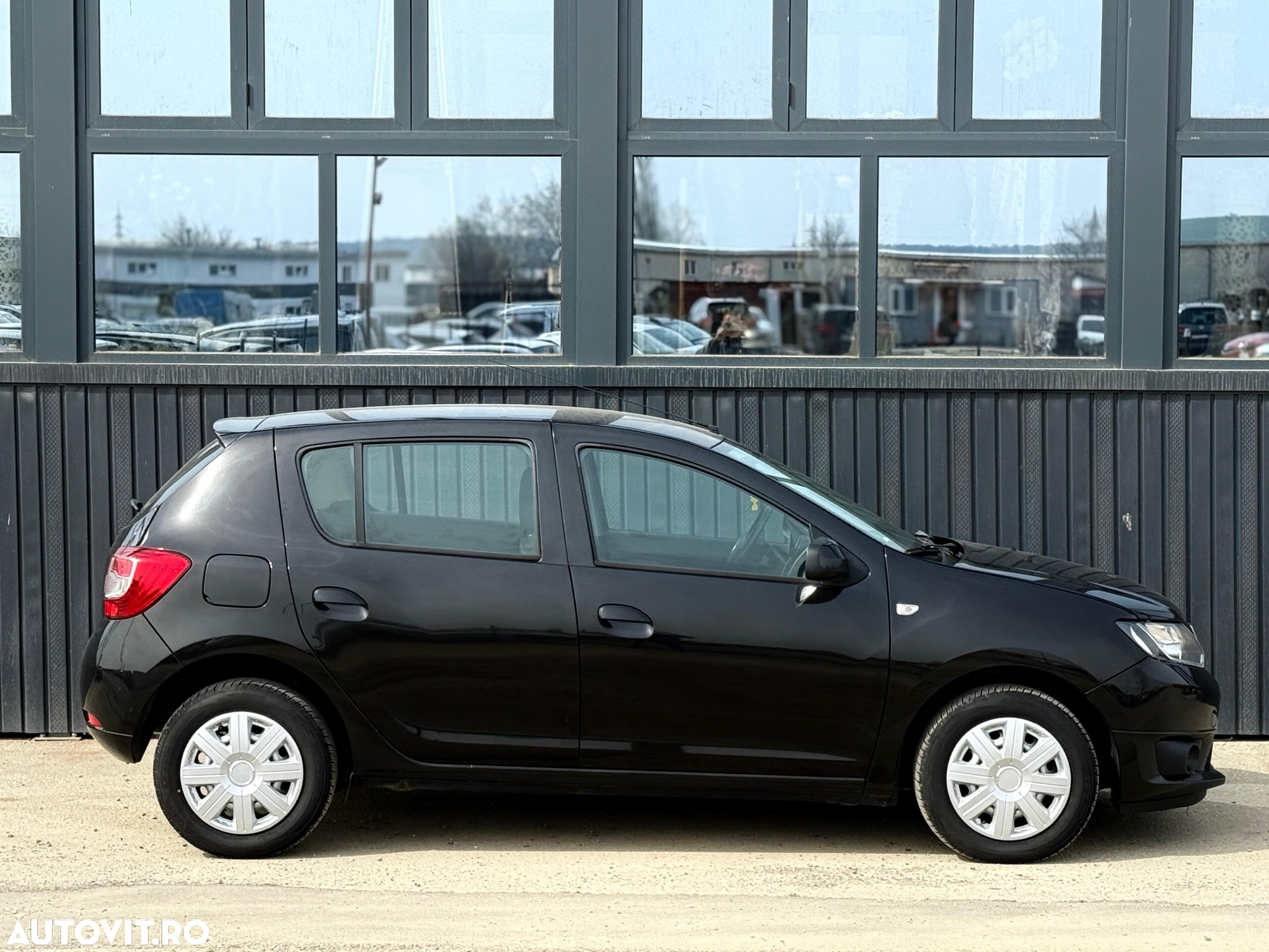 Dacia Sandero 1.5 dCI Prestige - 10
