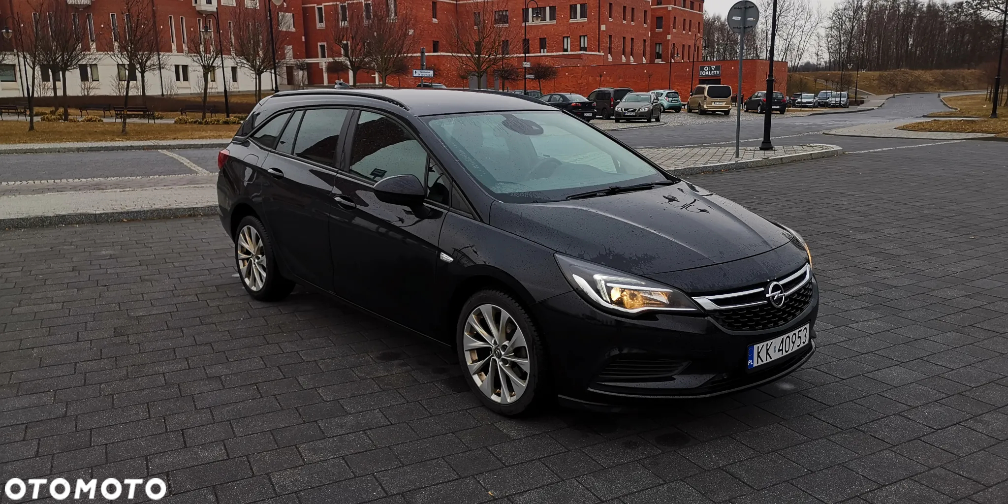 Opel Astra 1.4 Turbo Sports Tourer Innovation - 4
