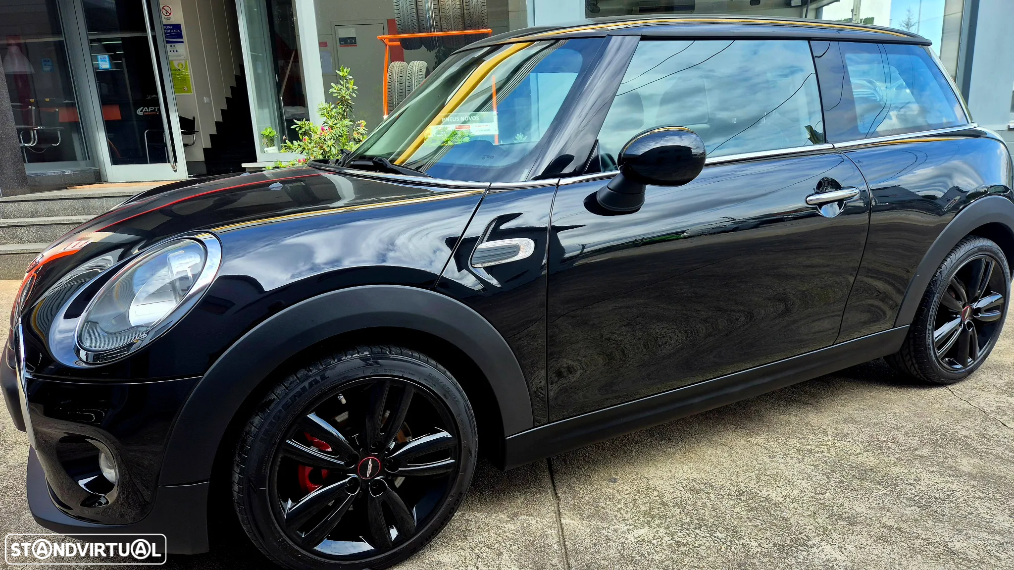 MINI 3 Portas One - 9