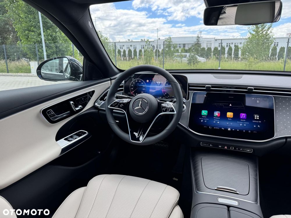 Mercedes-Benz Klasa E 220 d mHEV 4-Matic Avantgarde 9G-Tronic - 14
