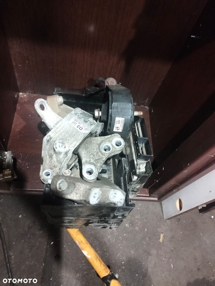 Chevrolet Cruze - 14