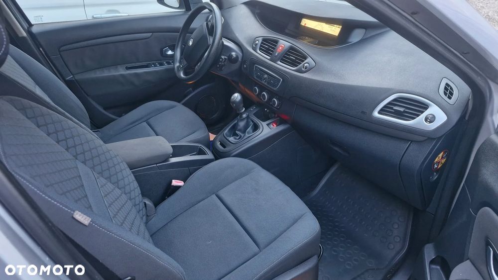 Renault Scenic 1.5 dCi Confort Expression - 14