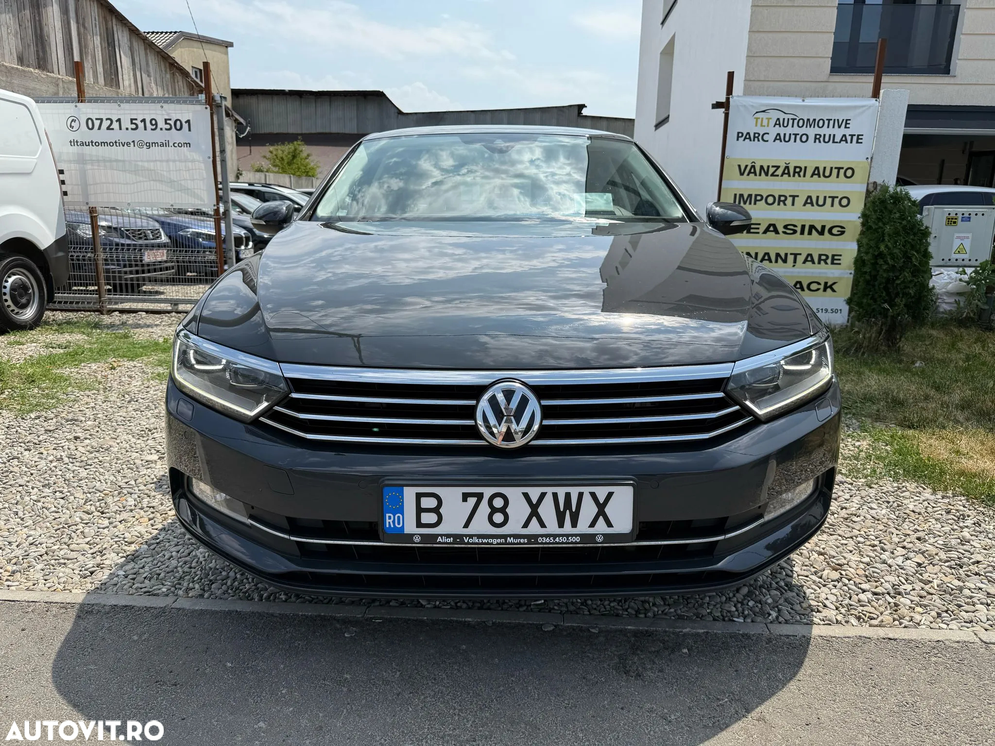 Volkswagen Passat 2.0 TDI Highline - 20