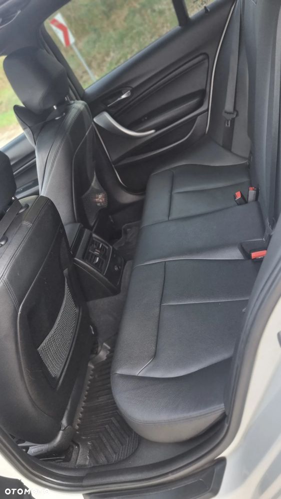 BMW Seria 1 120d - 10