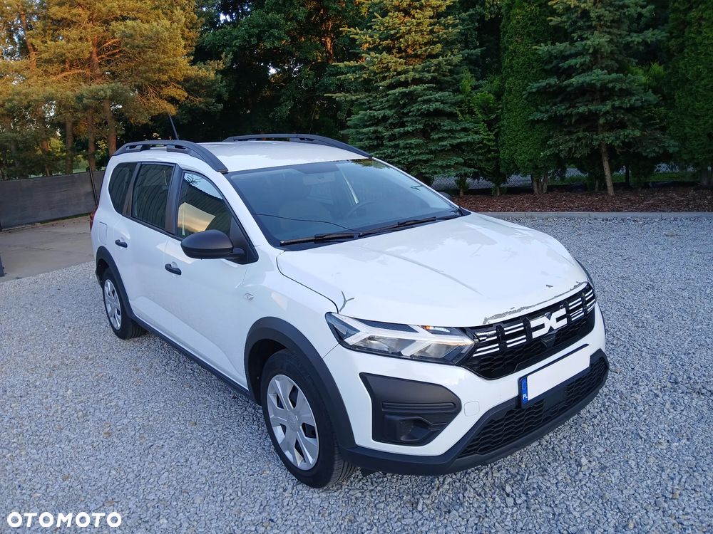 Dacia Jogger 1.0 TCe Essential 7os - 10