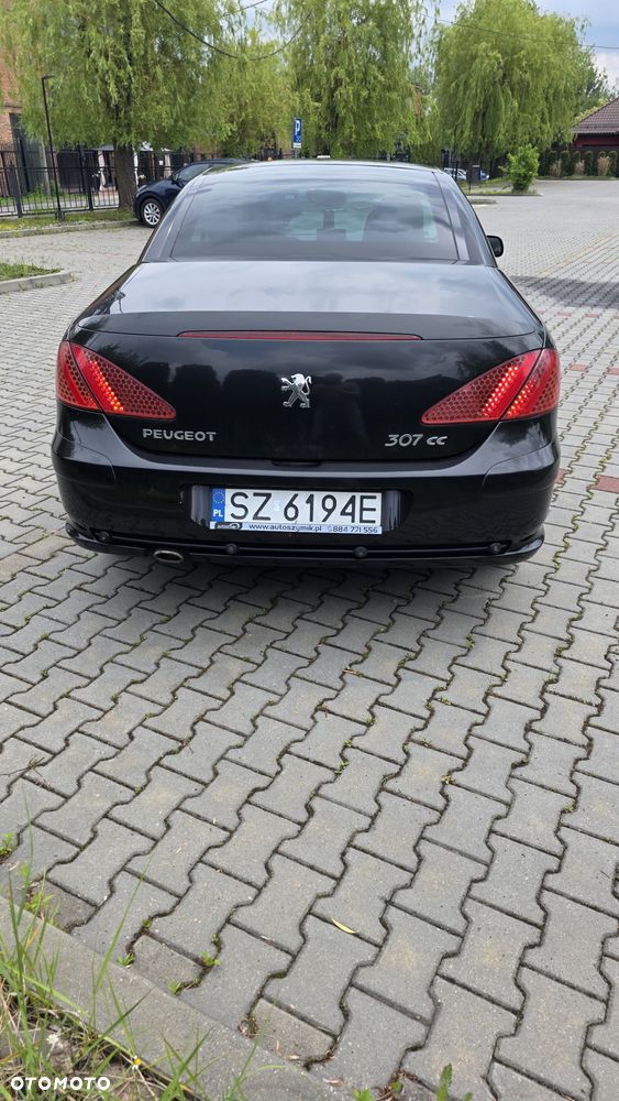 Peugeot 307 HDi 135 Sportline - 8