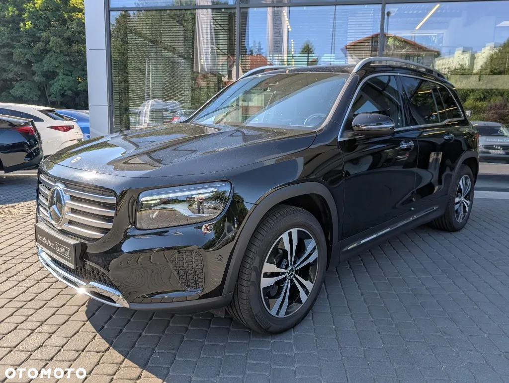 Mercedes-Benz GLB 200 Progressive 7G-DCT - 2