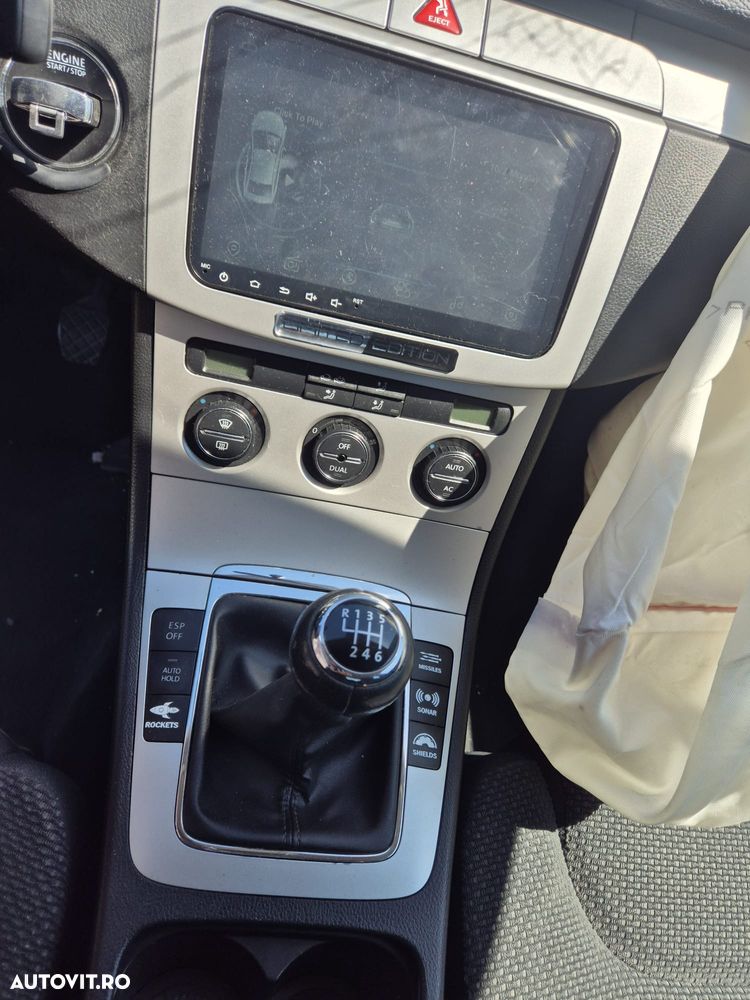 dezmembrez passat b6 - 4