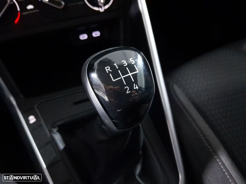VW Polo 1.0 TSI Urban - 16