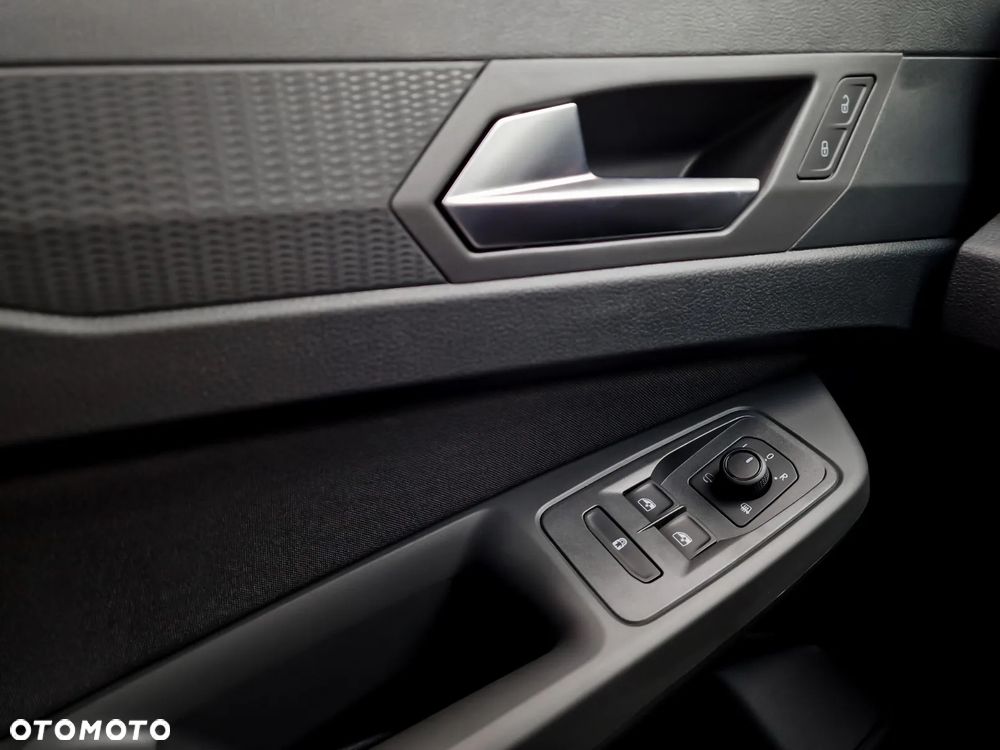 Ford Transit Connect FlexCab Active - 17