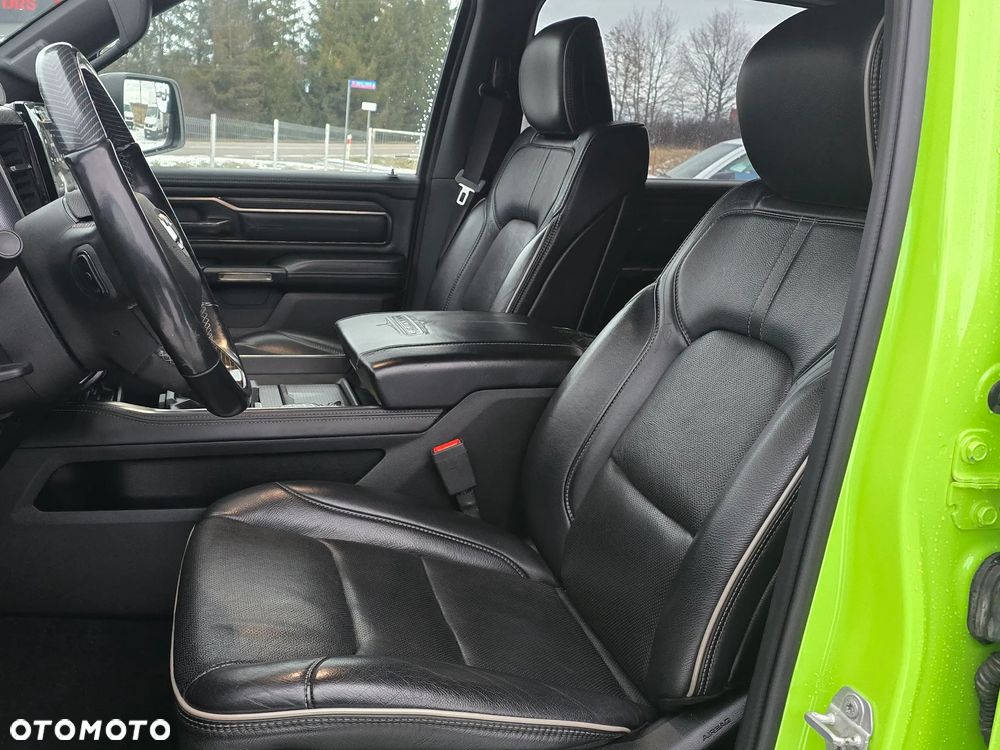 RAM 1500 5.7 Crew Cab Shortbed Limited Sport - 18