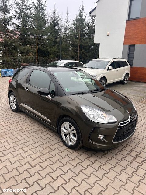 Citroën DS3 VTi 120 SoChic - 12