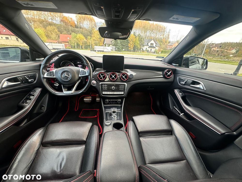 Mercedes-Benz CLA AMG 45 4-Matic - 14