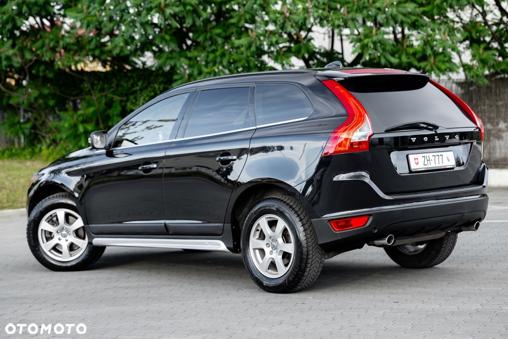 Volvo XC 60 D5 AWD Momentum - 14