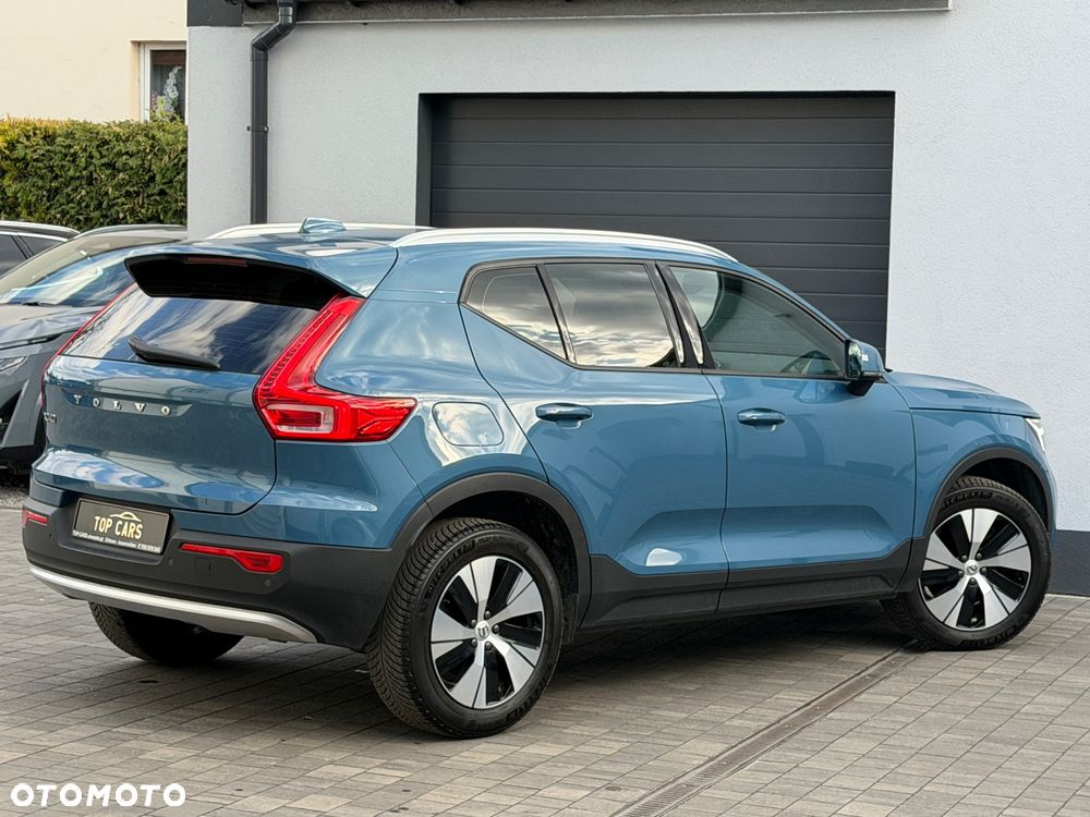 Volvo XC 40 B3 B DKG Plus Dark - 25