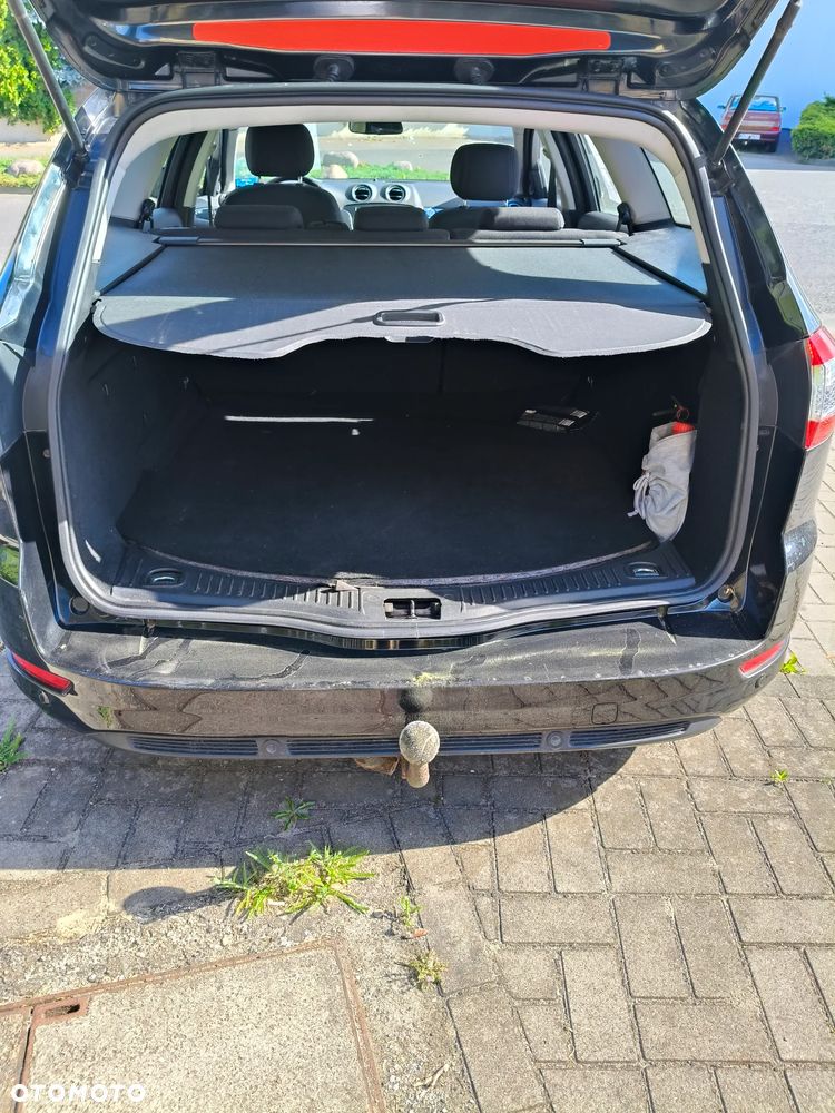 Ford Mondeo - 9