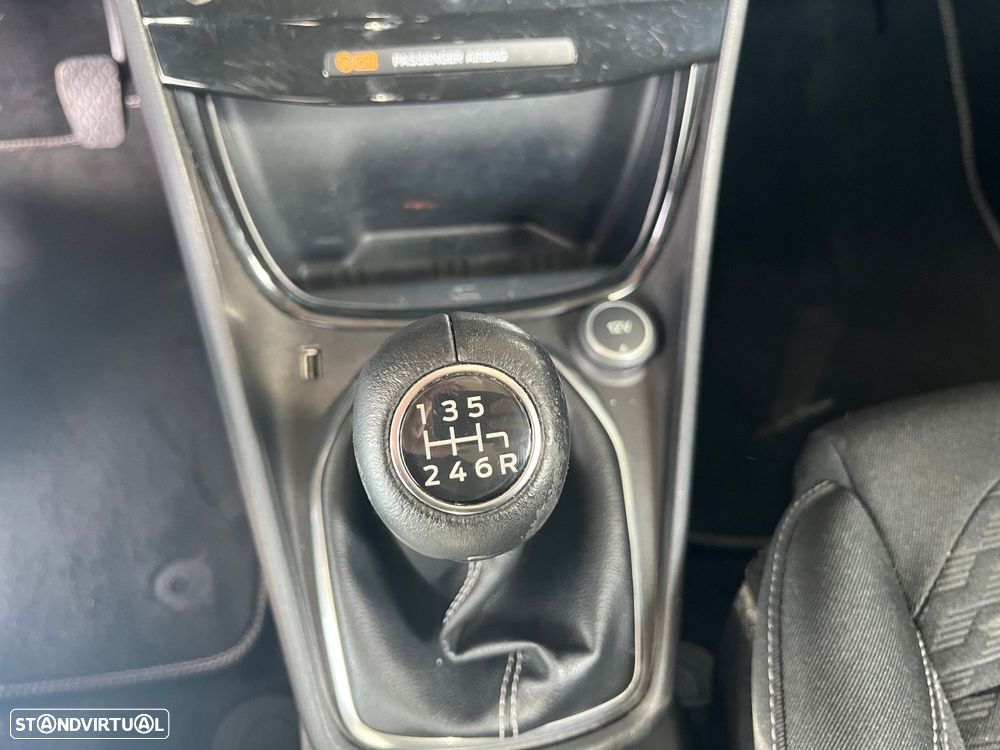 Ford Puma 1.0 EcoBoost Hybrid TITANIUM - 30