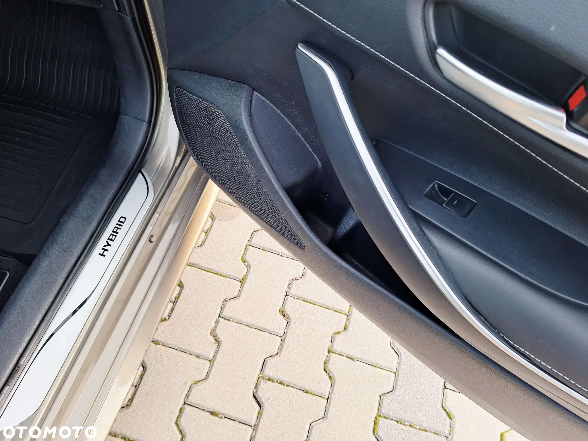Toyota Corolla 1.8 Hybrid Comfort - 19