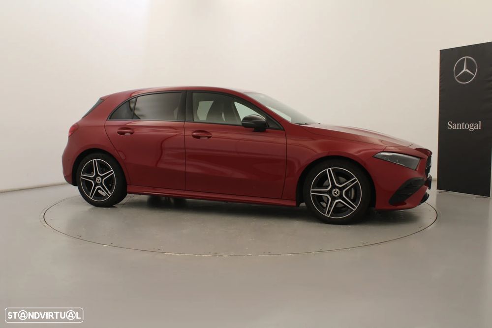 Mercedes-Benz A 180 2025 photo 3