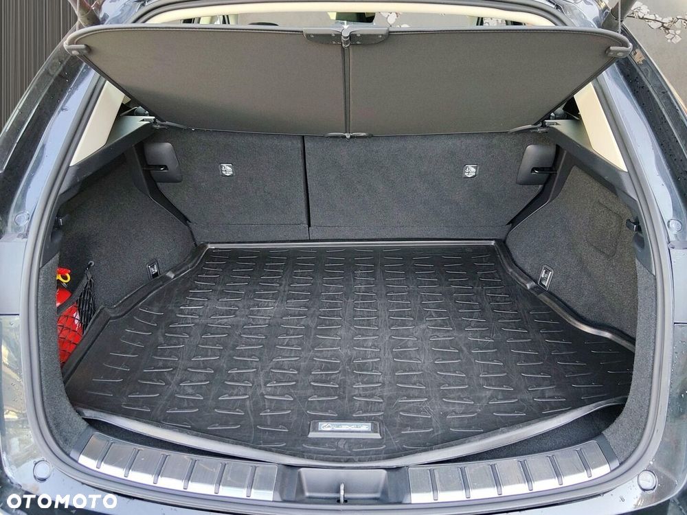 Lexus NX 350h Elegance 2WD - 29
