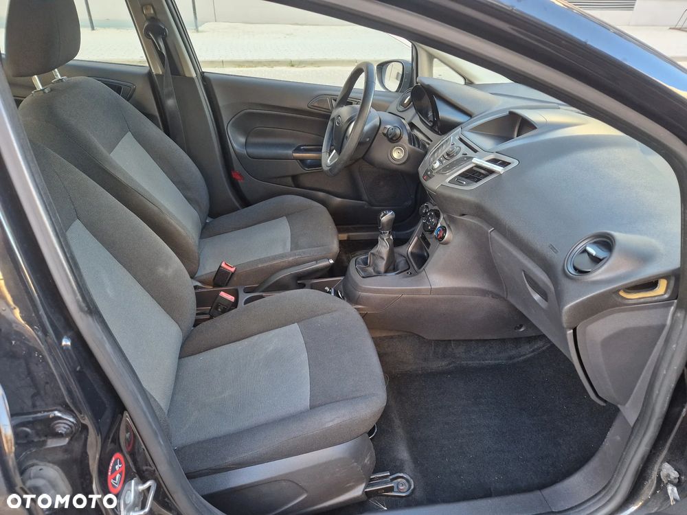 Ford Fiesta 1.25 Ambiente EU5 - 6