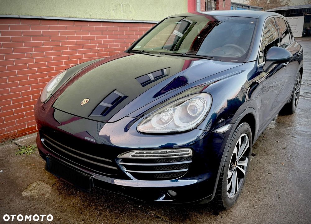 Porsche Cayenne Platinum Edition - 9
