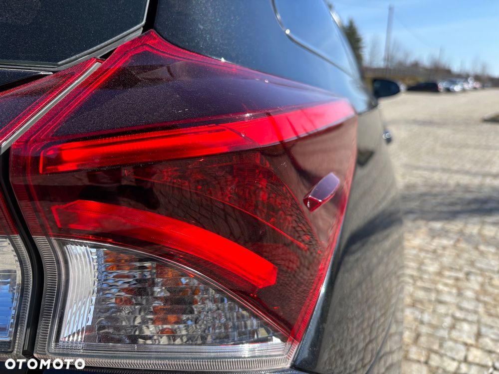 Toyota Auris Hybrid 135 Prestige - 9