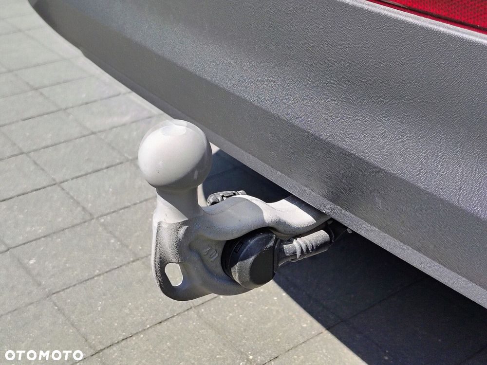 Volkswagen Tiguan - 13
