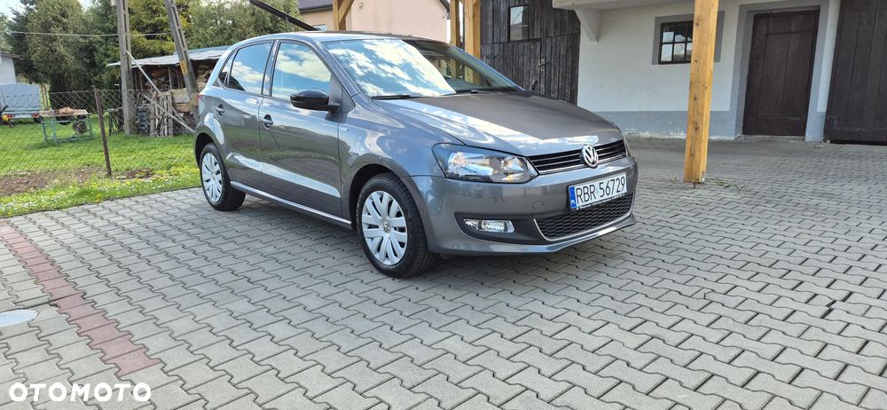 Volkswagen Polo 1.2 TSI MATCH - 1