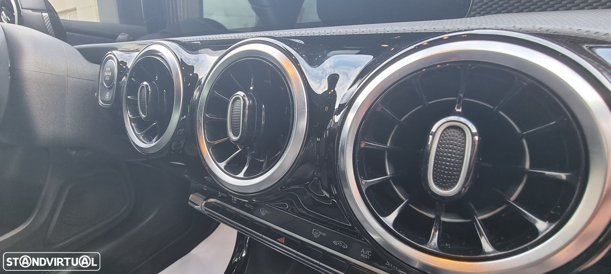 Mercedes-Benz CLA 180 - 45