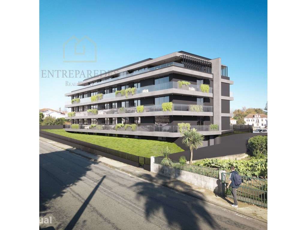 Apartamento T4 com três lugares de garagem, para comprar em Lousada... - Grande imagem: 2/24