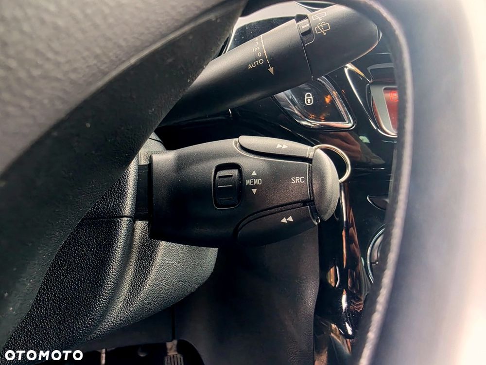 Citroën DS3 VTi 120 Automatik SoChic - 35