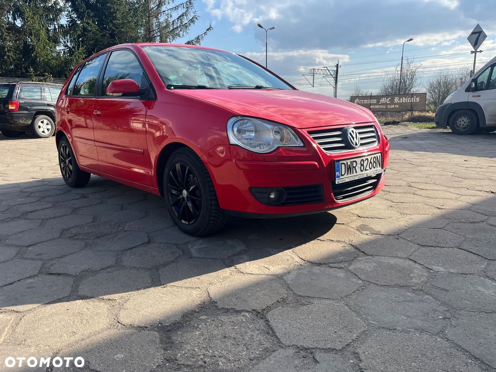 Volkswagen Polo 1.4 FSI Trendline - 1