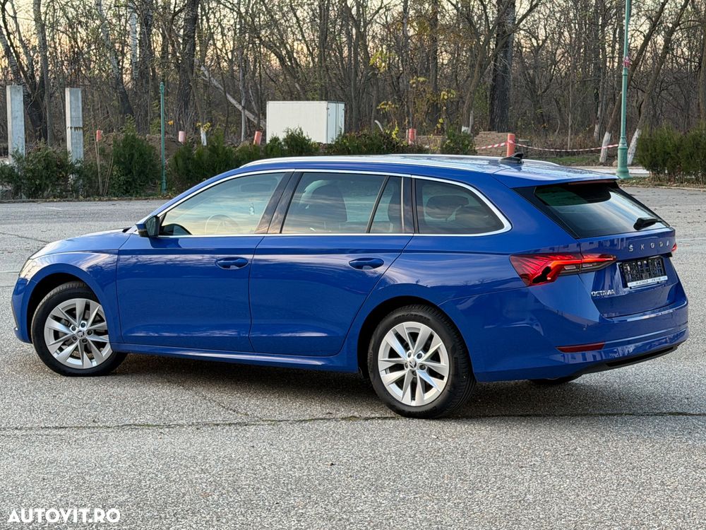 Skoda Octavia 2.0 TDI STYLE DSG - 10