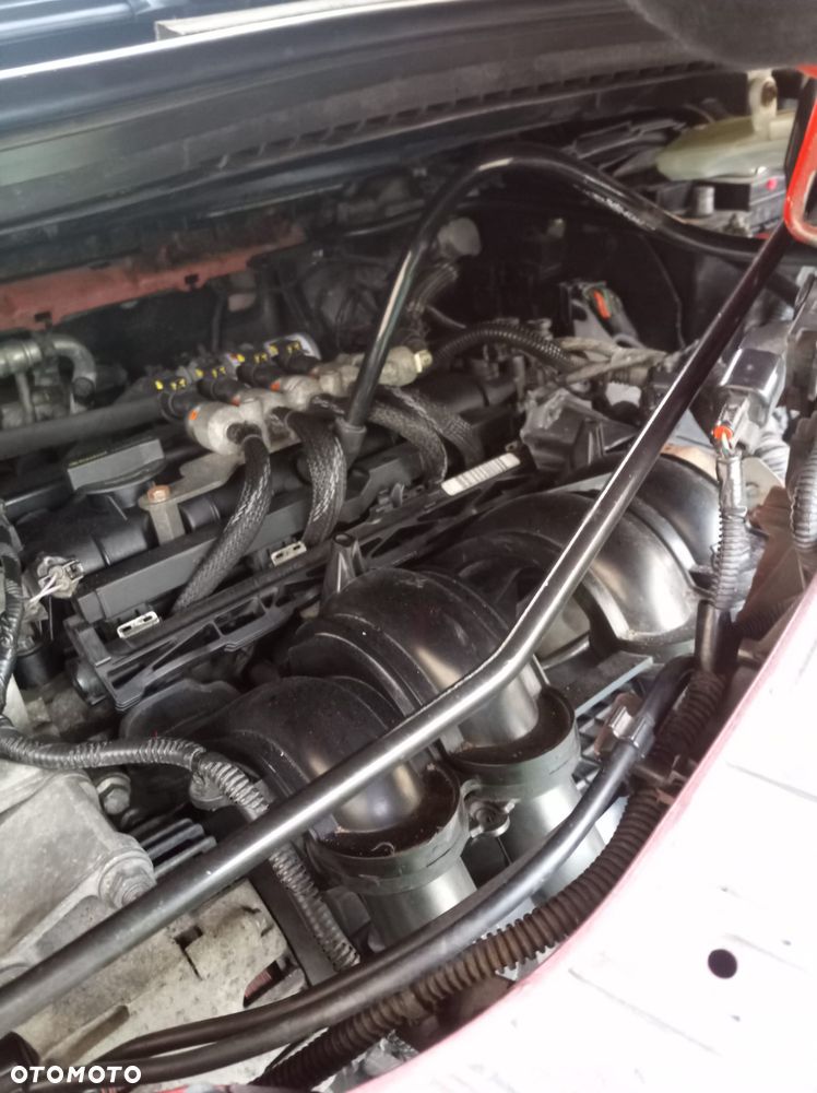 Ford C-MAX 1.6 Trend - 19