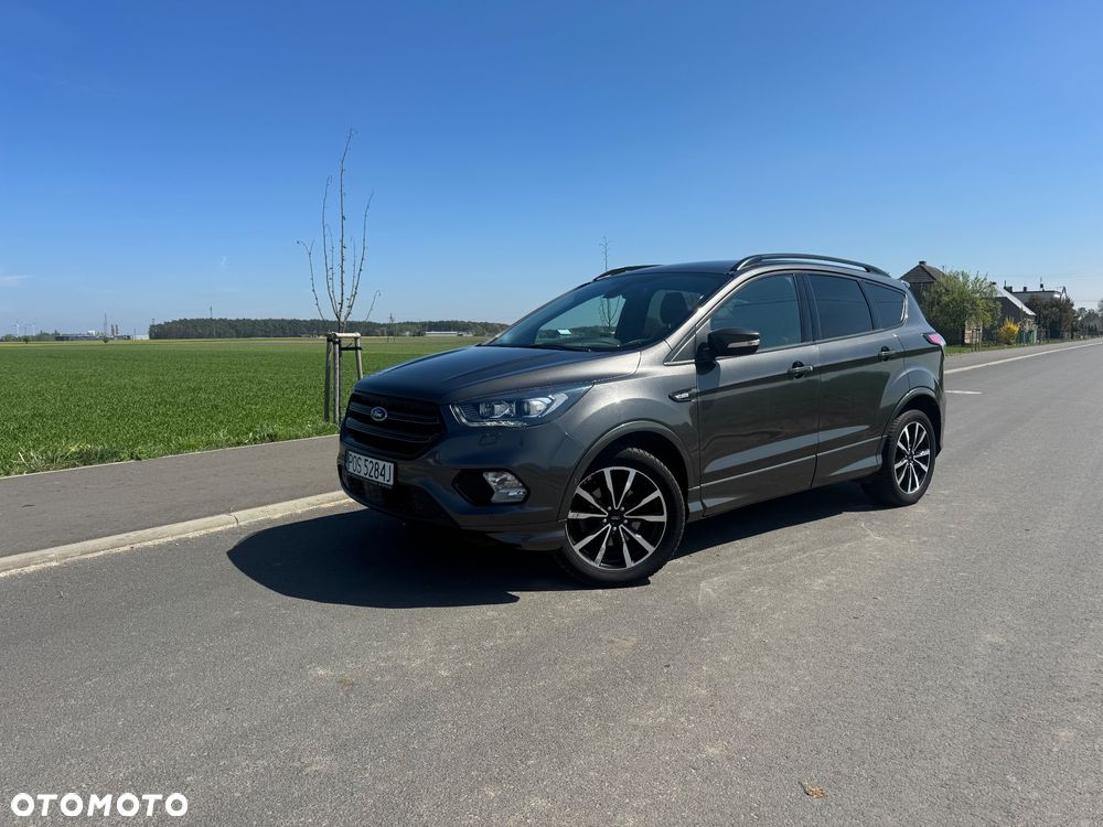 Ford Kuga 1.5 EcoBoost 2x4 ST-Line - 3