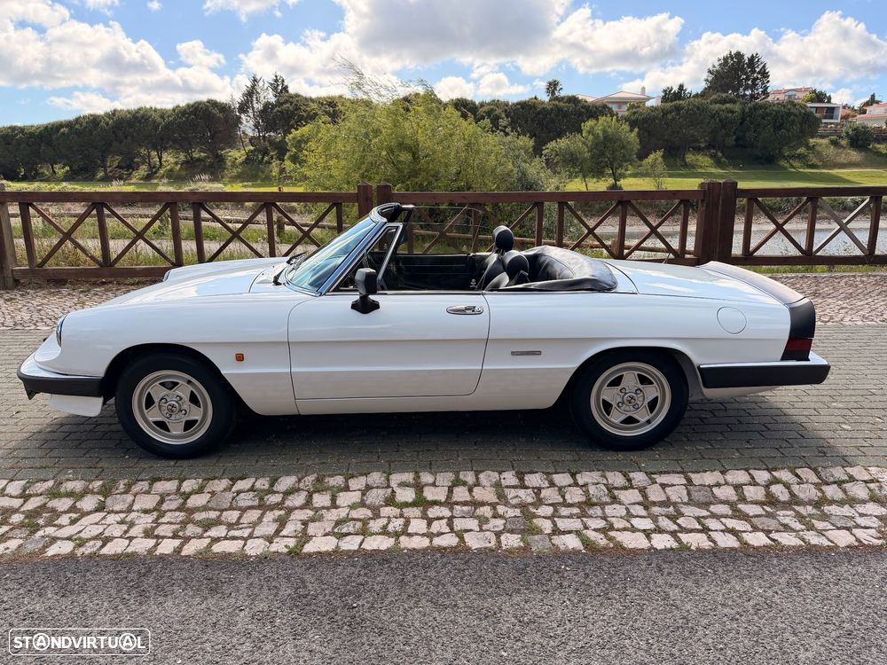 Alfa Romeo Spider 1.6 - 16