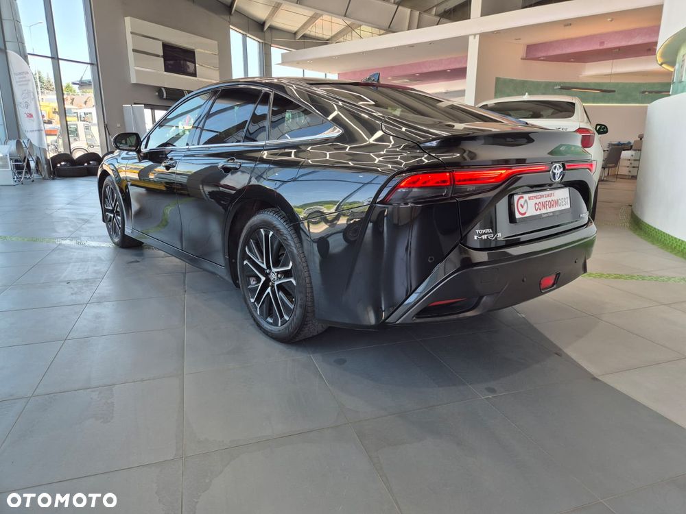 Toyota Mirai Executive - 10