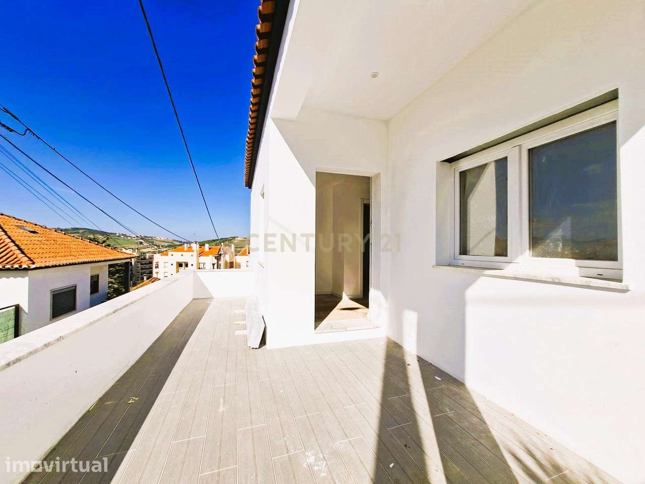 Moradia Renovada no Bairro Vila Morena em Torres Vedras - Grande imagem: 4/50