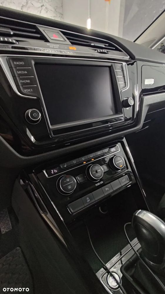 Volkswagen Touran 2.0 TDI BMT Highline DSG - 20