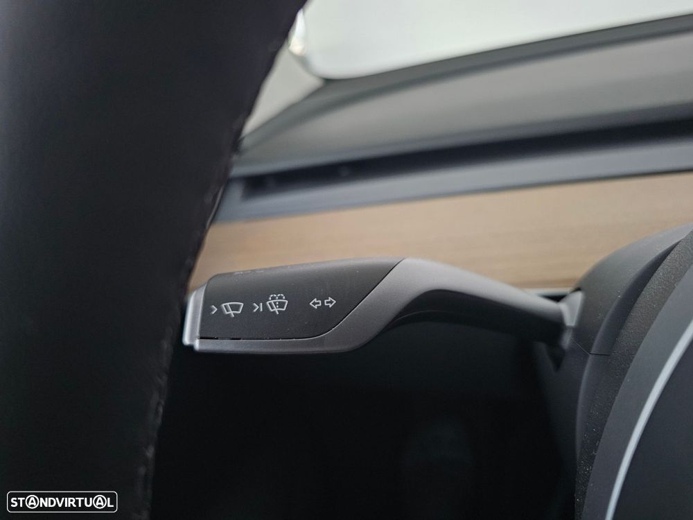 Tesla Model 3 Standard Range Plus RWD - 23