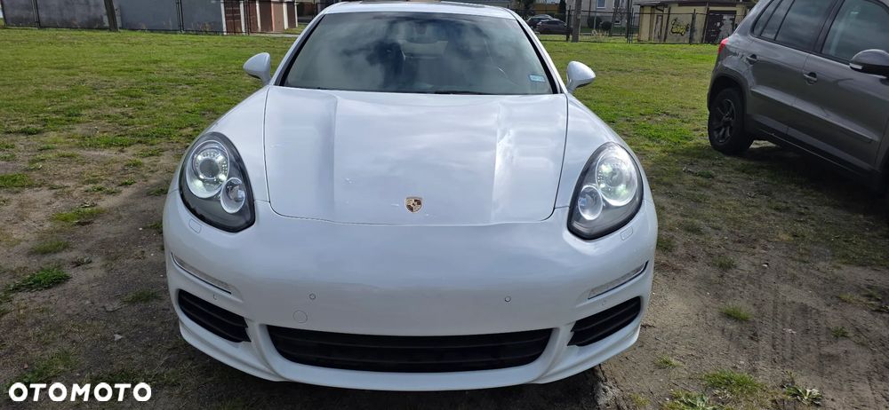 Porsche Panamera PDK - 5