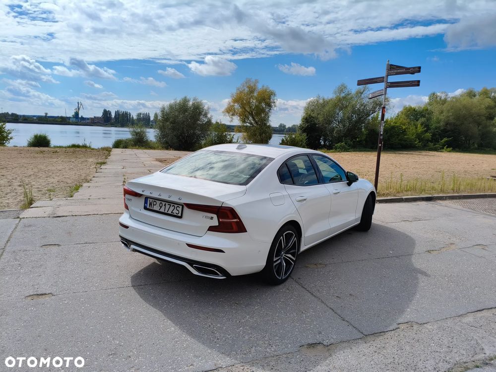 Volvo S60 T8 Recharge AWD Geartronic RDesign - 9